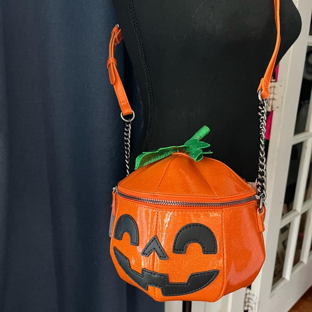Matt Jen sparkly pumpkin new with tags great for any Halloween outfit